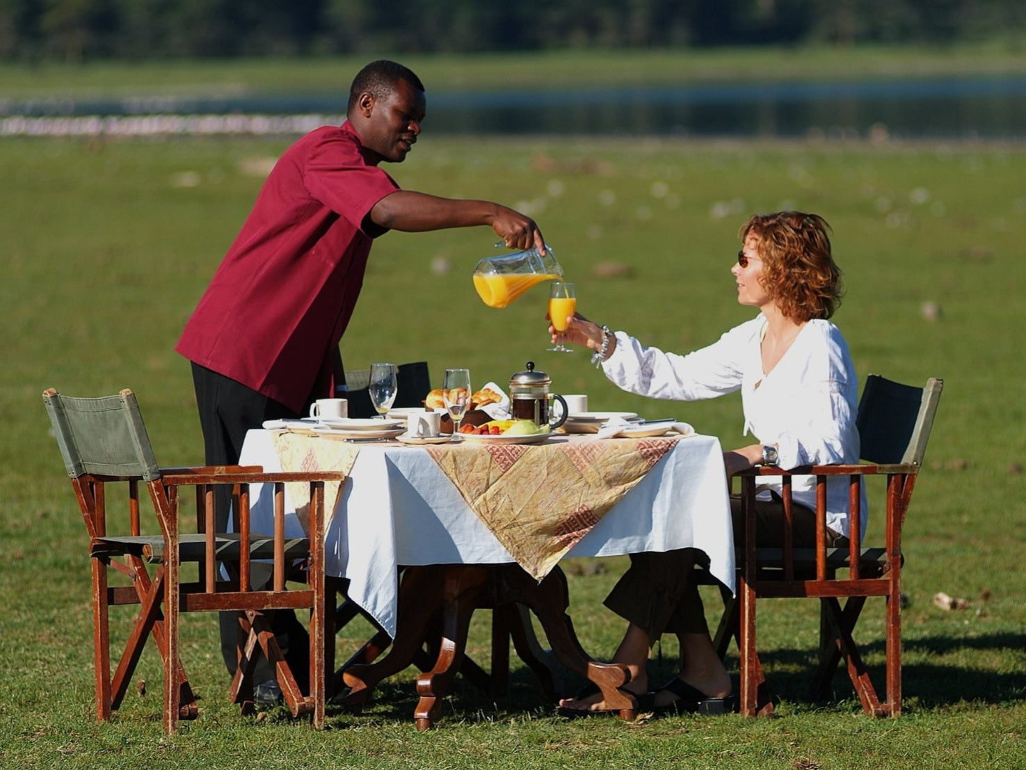 10 DAYS KENYA LUXURY HONEYMOON SAFARI WITH ROMANTIC BEACH STAY